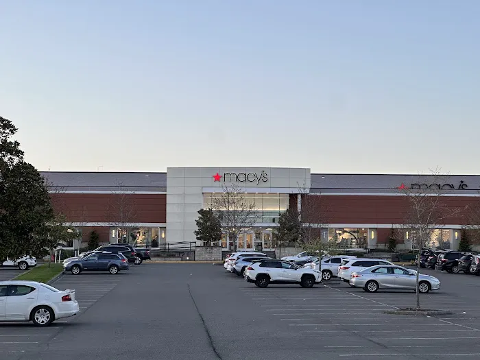 Macy's 0
