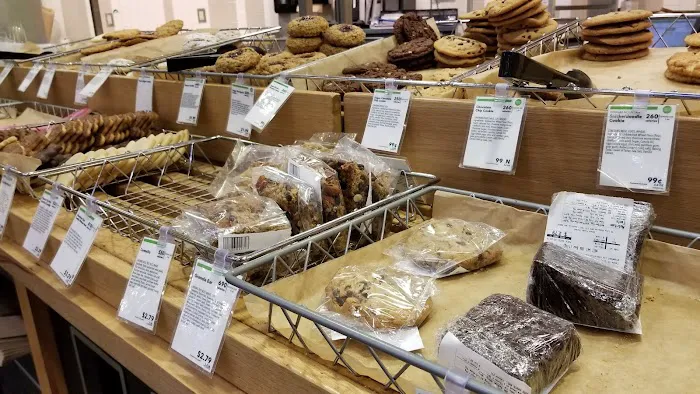 Whole Foods Market 6