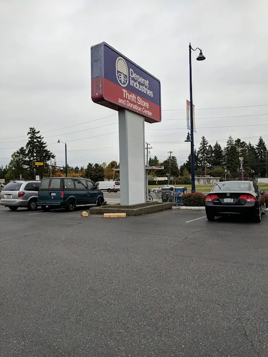Deseret Industries Thrift Store & Donation Center 9