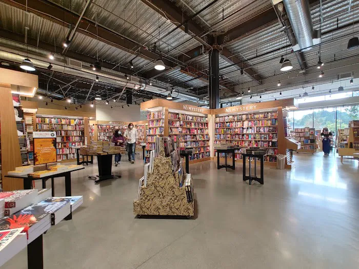 Barnes & Noble 5