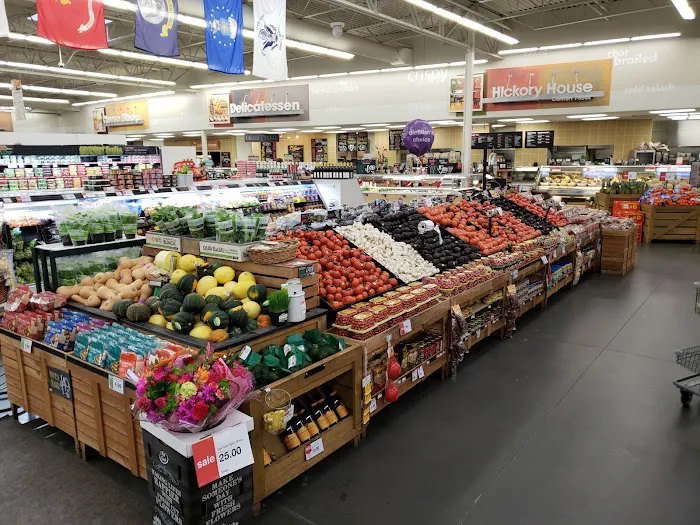 Hy-Vee Grocery Store 0