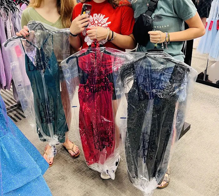 Dillard's 5