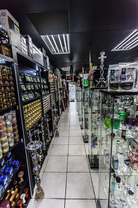 Happy Rock Smoke Shop and vape 8