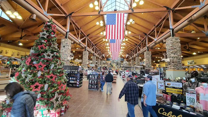 Bass Pro Shops 6