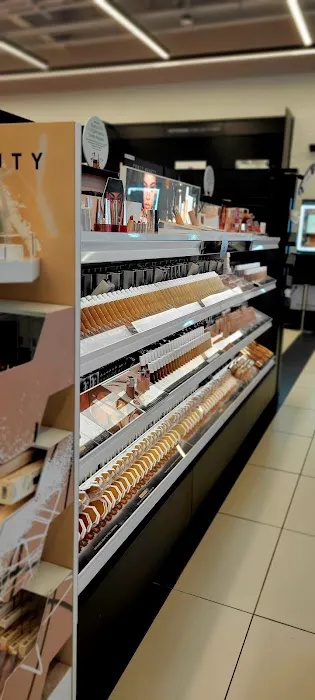 SEPHORA 4