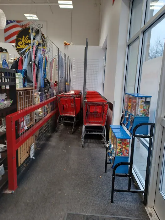 Red Racks DAV Thrift Store 1