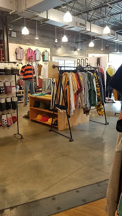 Urban Outfitters 9