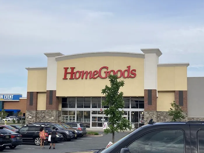Marshalls & HomeGoods 0