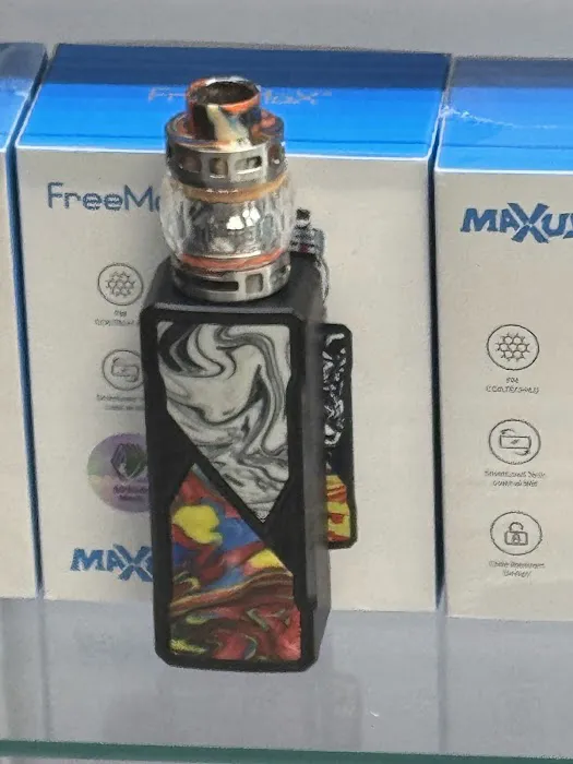CRAZY VAPOR CBD KRATOM THC VAPE STORE 7