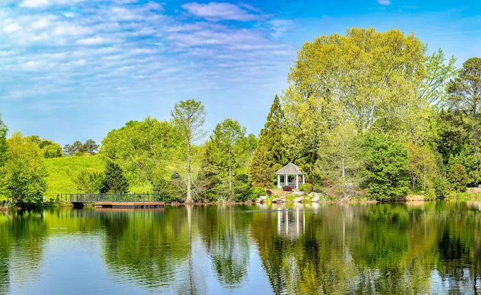 Garden Shop at Lewis Ginter Botanical Garden 9