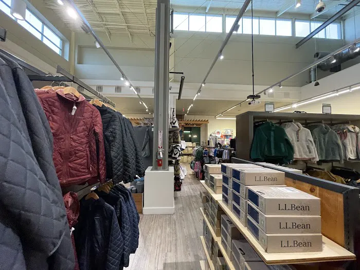 L.L.Bean 8