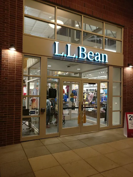 L.L.Bean 9