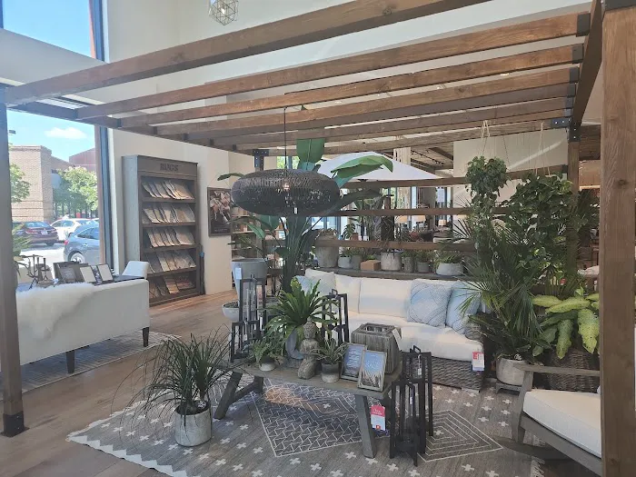 Arhaus 2