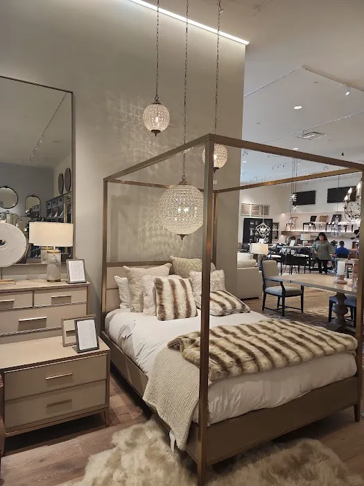 Arhaus 7