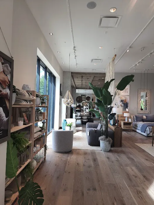 Arhaus 9