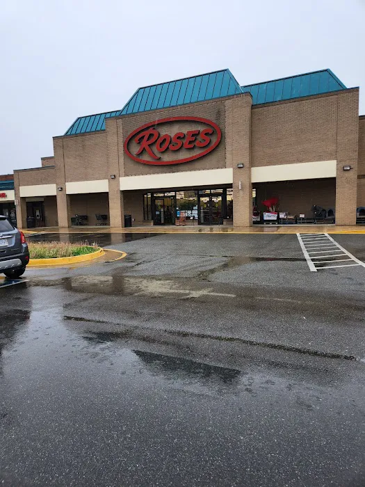 Roses Discount Store 0