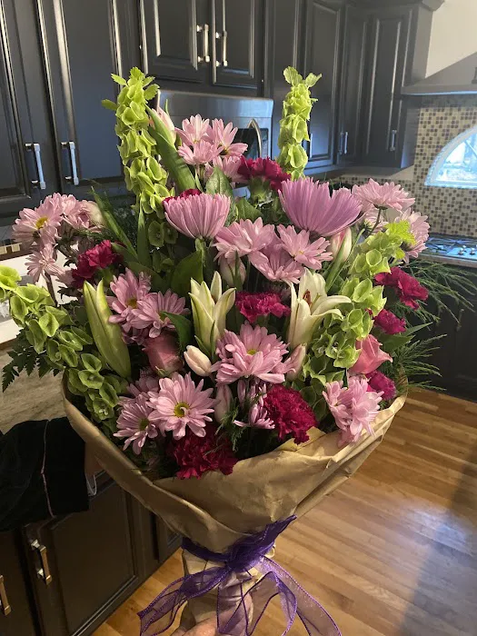 Pat's Florist 3