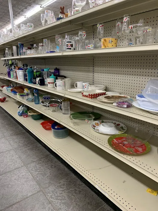 Fan Tastic Thrift Store 5