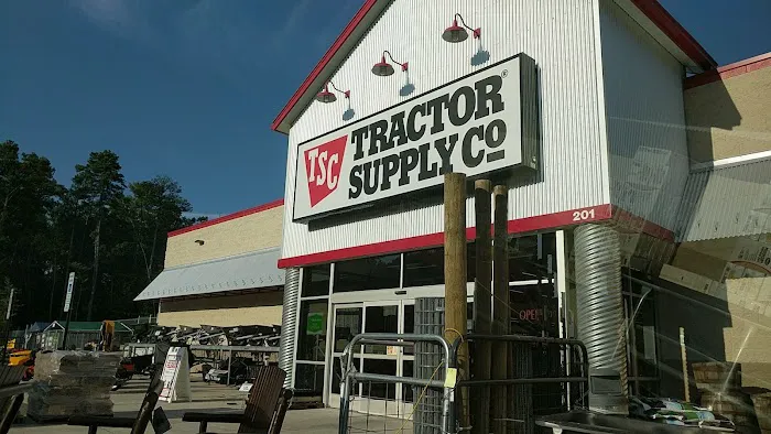 Tractor Supply Co. 7