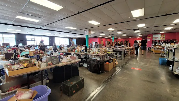 Diversity Thrift 7