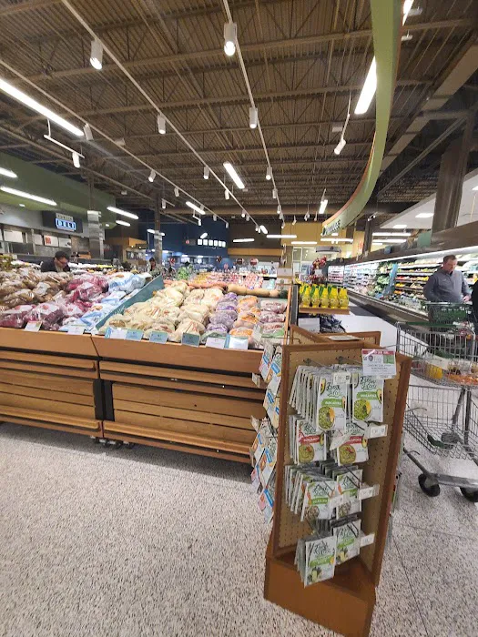 Publix Super Market at Brandy Creek Commons 8