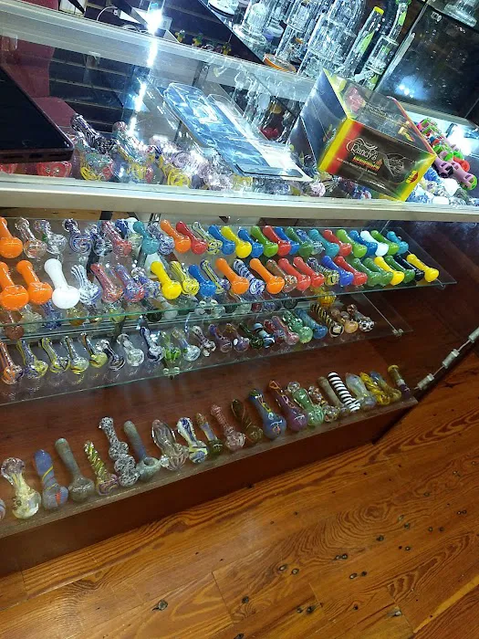 Carytown Tobacco 6