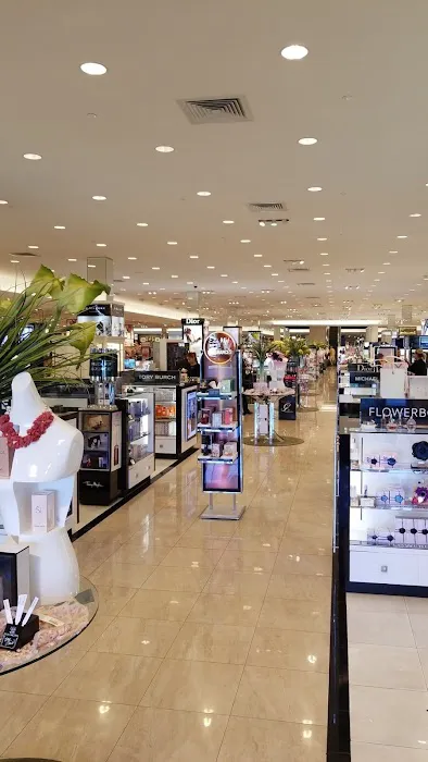 Dillard's 7