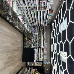 SMOKE SHOP ico