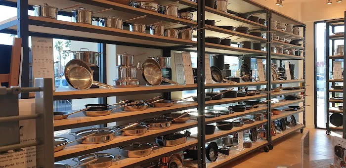 Williams-Sonoma 2