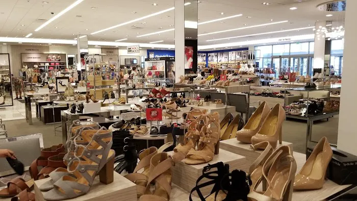 Macy's 0