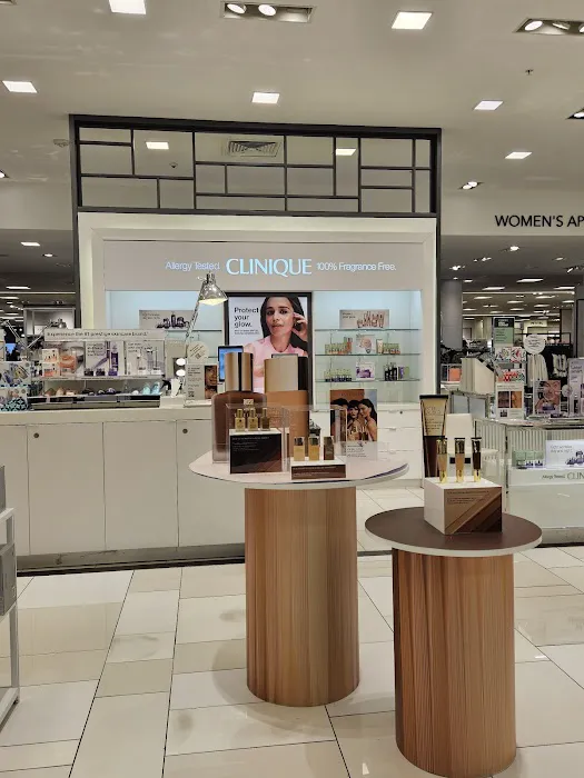 Macy's 7