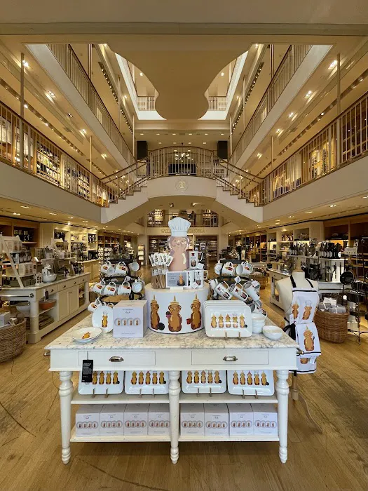 Williams-Sonoma 4