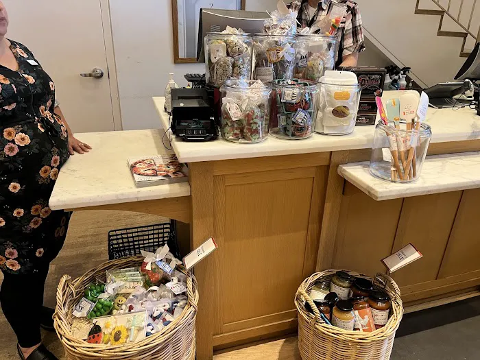 Williams-Sonoma 2
