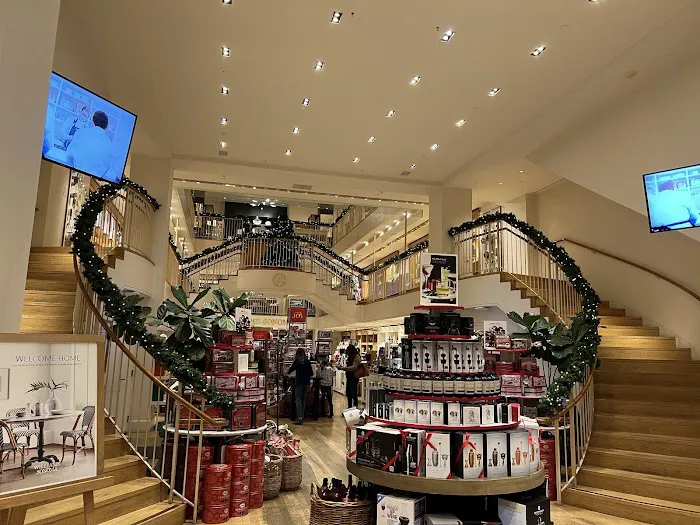 Williams-Sonoma 8