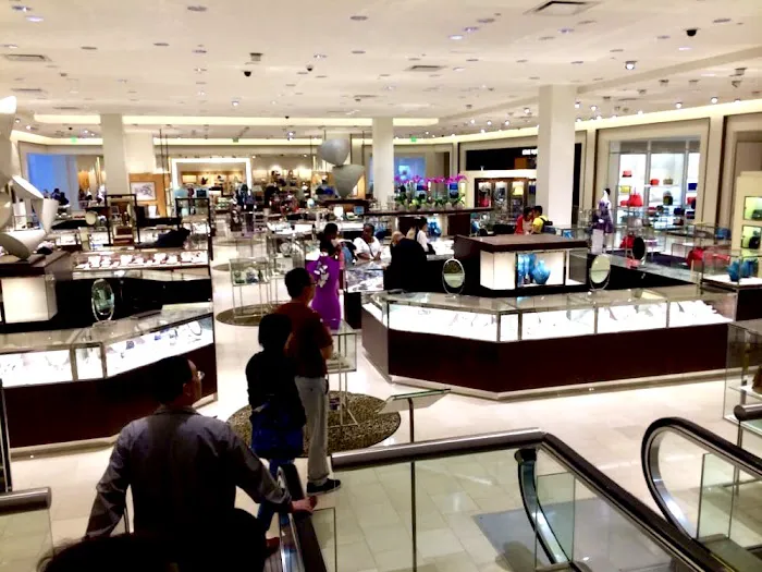 Neiman Marcus 7
