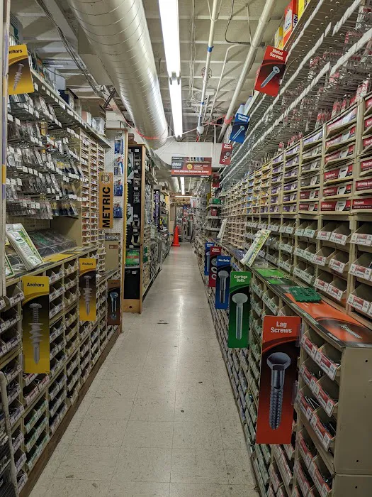 Cole Hardware 0