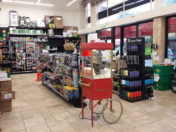 Cole Hardware 3