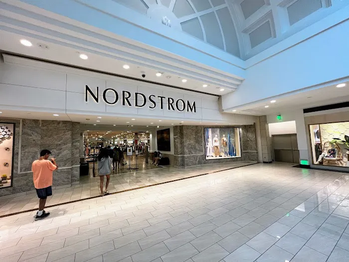 Nordstrom 1