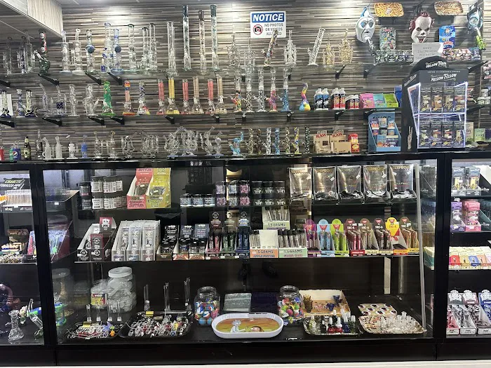 Vape & Beyond 7