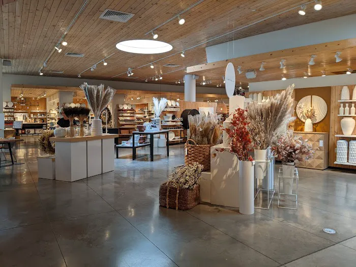 Crate & Barrel 8