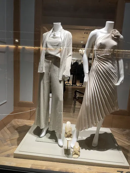 Luxe Levels 4
