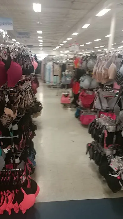 Shoppers World 9