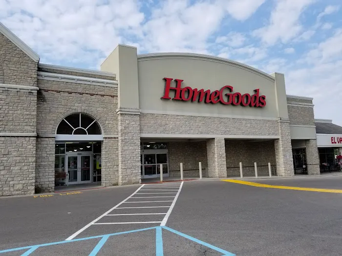 Marshalls & HomeGoods 0