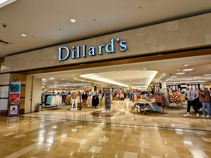 Dillard's 0