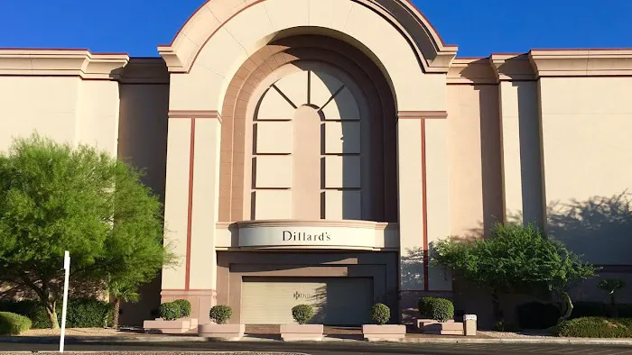 Dillard's 2