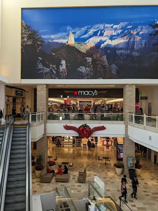 Macy's 9