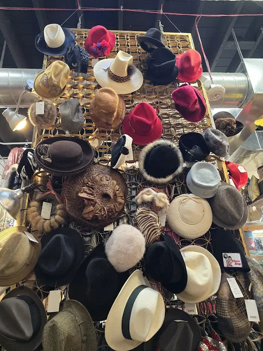 Savvy Chic Trends & Parisienne Boutique 6