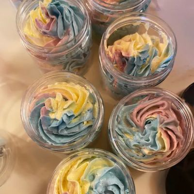 SweetScentCandles