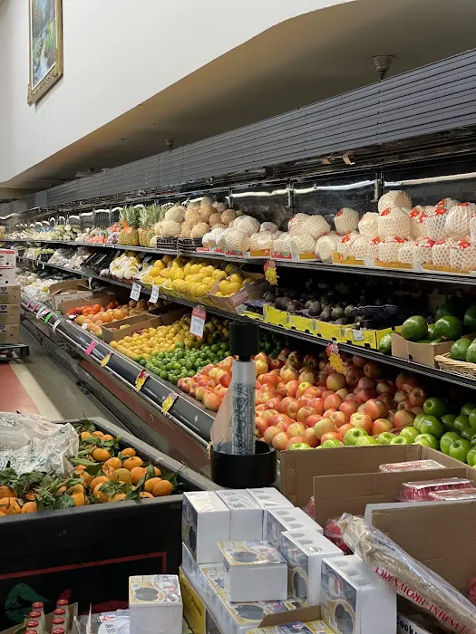K&S World Market 2