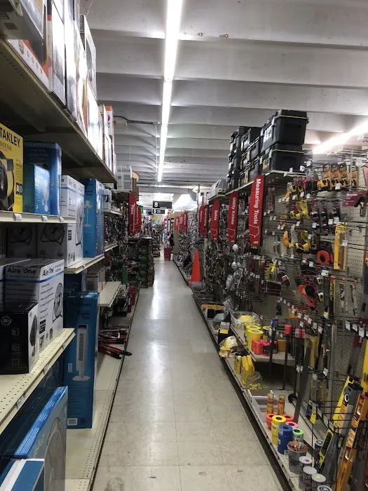 Guthrie's Ace Hardware- West Nashville 8